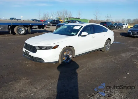 2024 Honda Accord Ex z USA, uszkodzony, nr VIN 1HGCY1F39RA054760